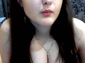 adrianavi chaturbate