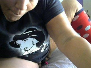 AmeliaReign bongacams