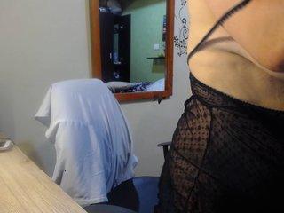 angelasweet69 bongacams