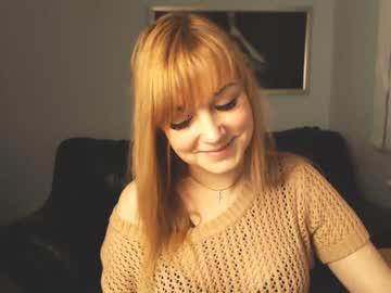 ashleybowie chaturbate