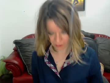 aura_glamourous chaturbate