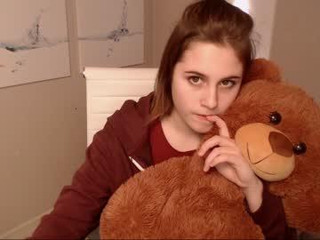 avia_pretty chaturbate