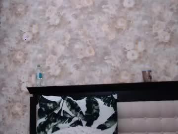 awesomeblondeee chaturbate