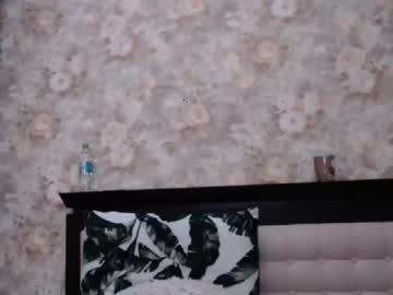 awesomeblondeee chaturbate