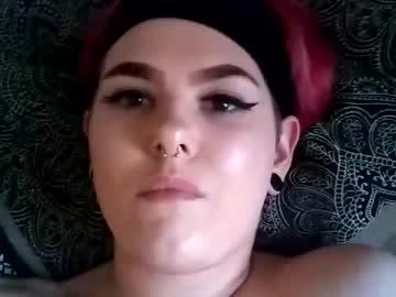 awkwardfeminerd97 chaturbate