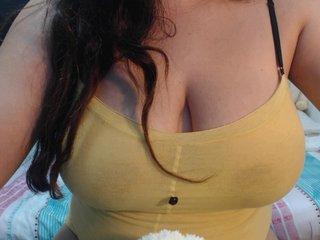 CAMILAHOTXXXX bongacams