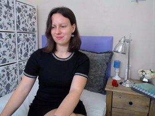 CarolineBB bongacams