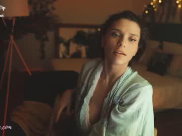 douxtease chaturbate