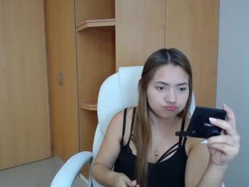 elsa_sweet19 chaturbate