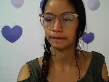 emy_wilsonx chaturbate