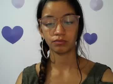 emy_wilsonx chaturbate