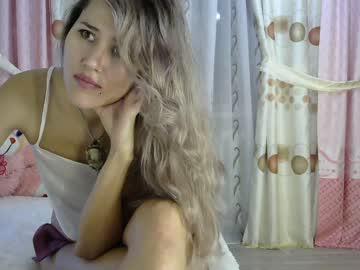 flower_nicole chaturbate