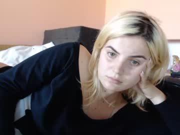 follow_julia chaturbate