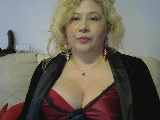 germanqueen bongacams