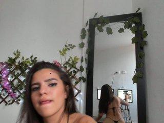 hannahsmith3x bongacams