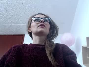 horny_lil_nurse chaturbate