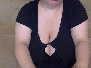 hotbbwgirll bongacams