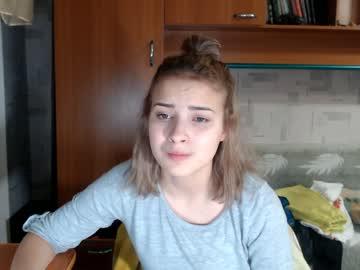 hotsuzanne19 chaturbate