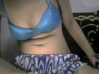 indianhotgirl bongacams