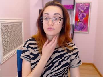 jennysweetmoon chaturbate