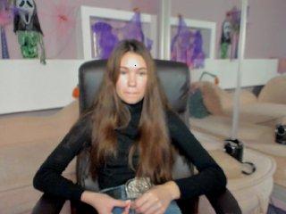 JuicyFruity bongacams