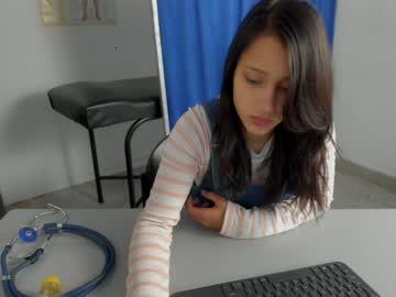 karol_ine chaturbate