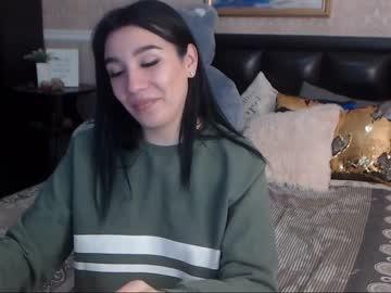 kira_dreams chaturbate