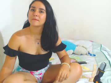 kiss_my_kittie chaturbate