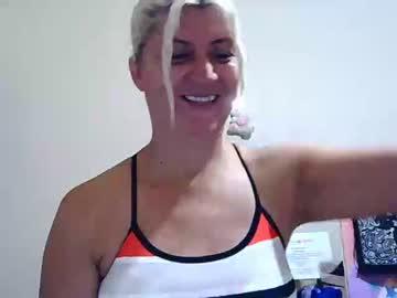 lara35 chaturbate