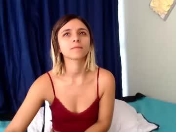 lauraarangolf chaturbate