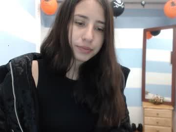 lindsay_uma chaturbate