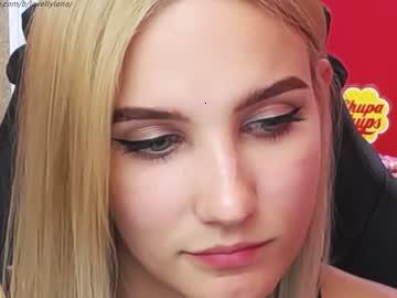 lovellylena chaturbate