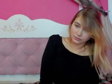 lovelyhemera chaturbate