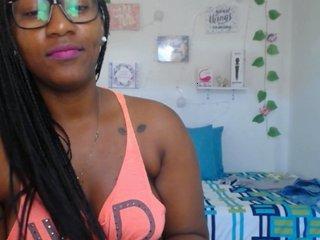 marianaasexx bongacams