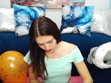 marieblooms chaturbate