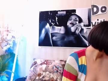 mikkalove chaturbate