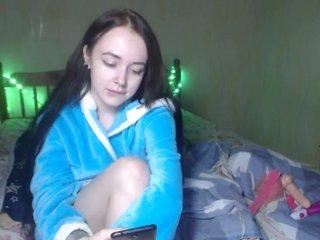 Milashka-244 bongacams