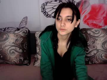 mila_yooung chaturbate