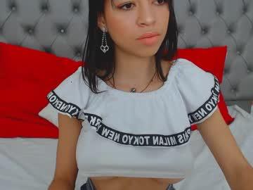 natalymooon chaturbate