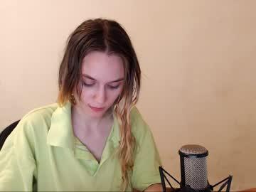 petiteheather chaturbate