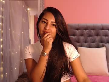 pocahontaas_ chaturbate