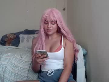 prettyxbambii chaturbate