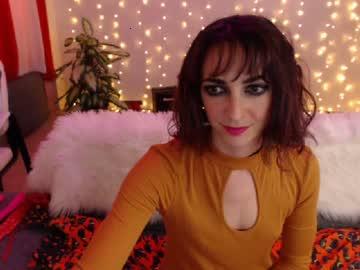 qarinahquinn chaturbate