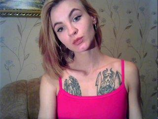 RedFoxxys bongacams