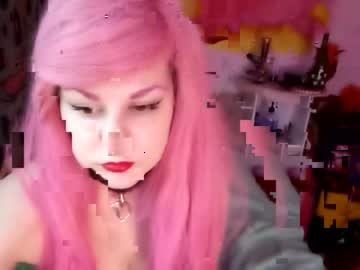 red_lil_bunny chaturbate