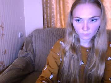 roxana_west chaturbate