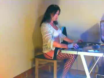 ryatravxxxx chaturbate