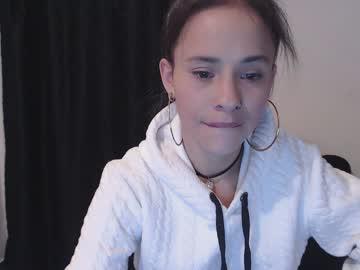 sarahjones21 chaturbate