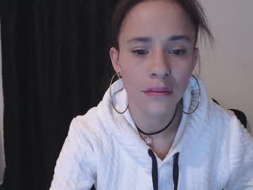 sarahjones21 chaturbate