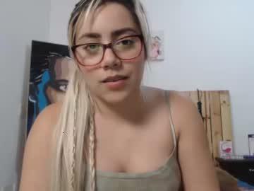 sarayjonhsom chaturbate